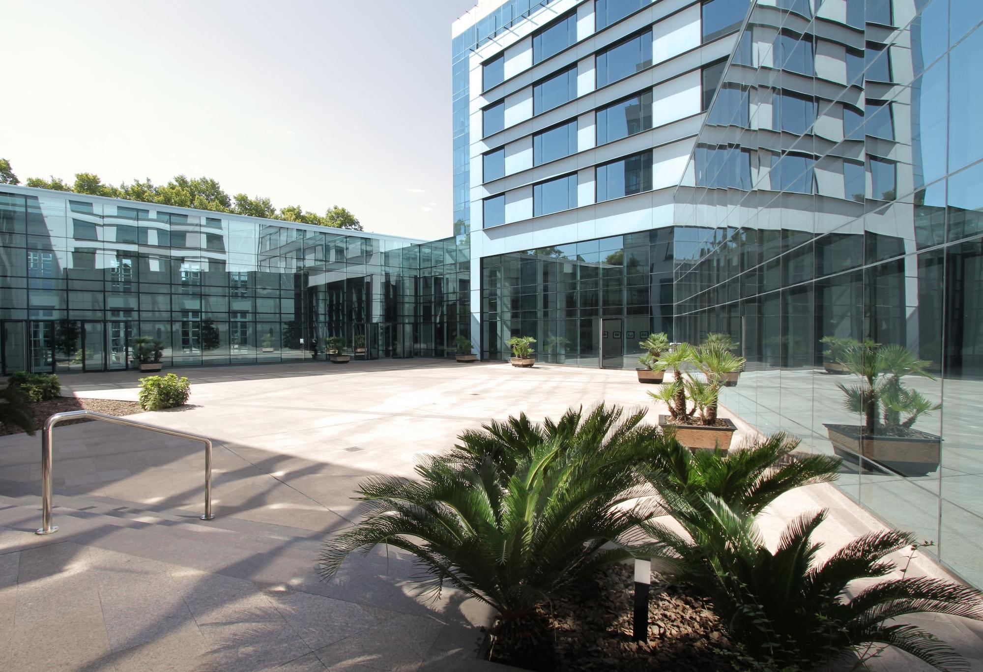 Park Hyatt Mendoza Hotel, Casino & Spa Eksteriør billede The main building of the university
